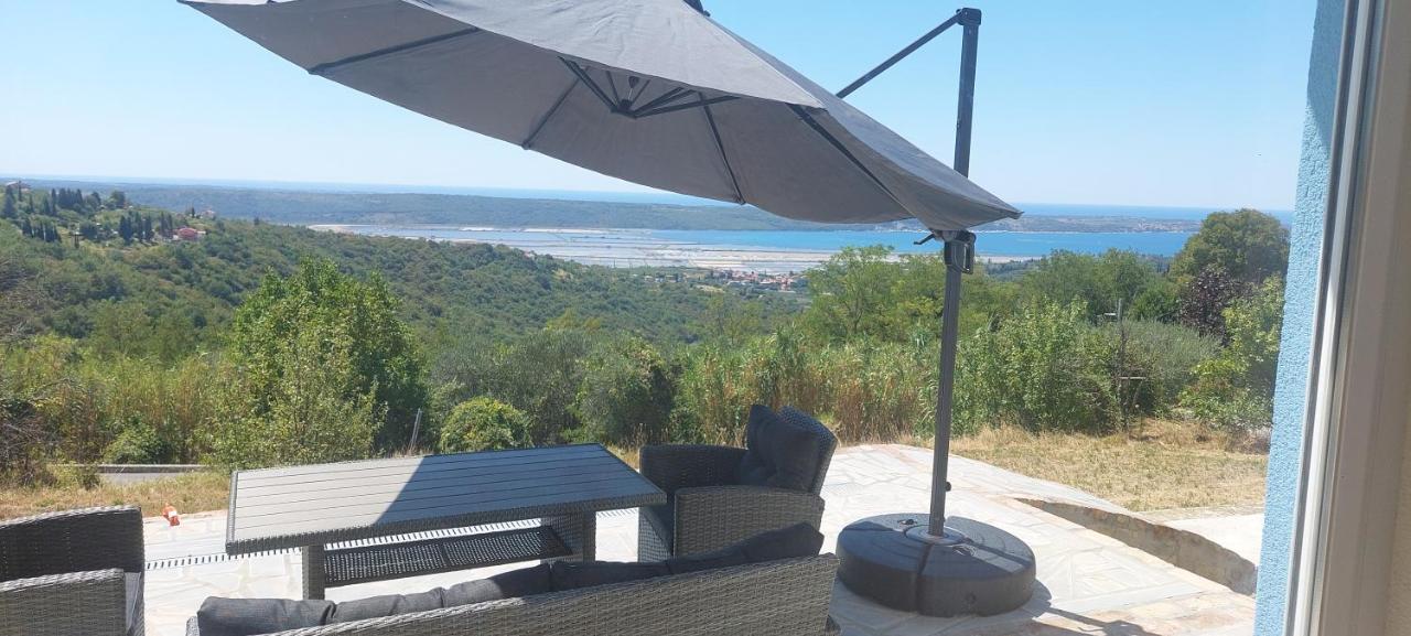 Stara Malija Lägenhet Izola Exteriör bild